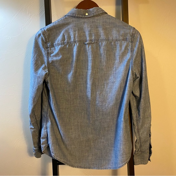 Land’s End Chambray Shirt - Picture 2 of 12